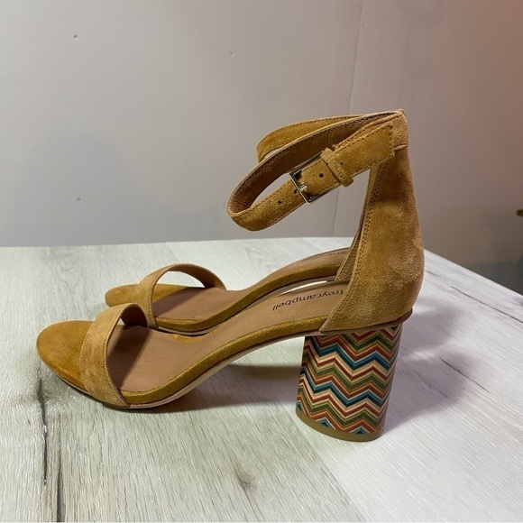 Jeffrey Campbell Purdy Sandal, Zigzag Pattern Block Heel Open Toe, Size 8 - Picture 5 of 11